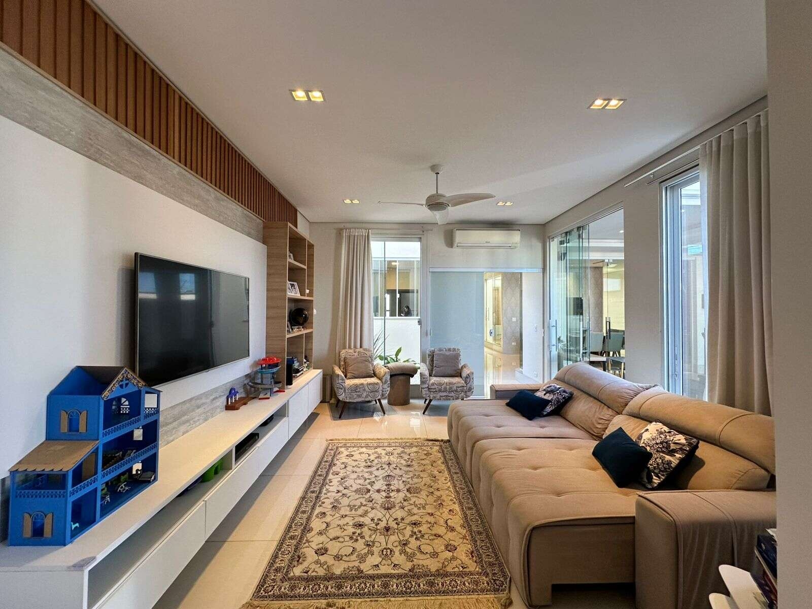 Casa para Comprar em Marília no bairro ESMERALDA Casa para Comprar em Marília no bairro ESMERALDA