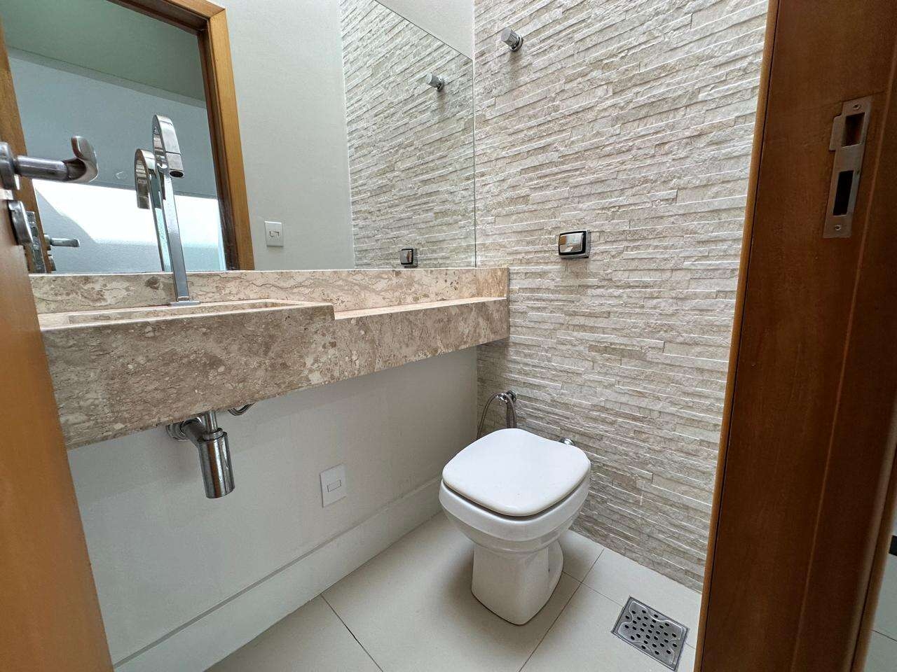 Casa para Comprar em Marília no bairro JARDIM FLORENÇA Casa para Comprar em Marília no bairro JARDIM FLORENÇA