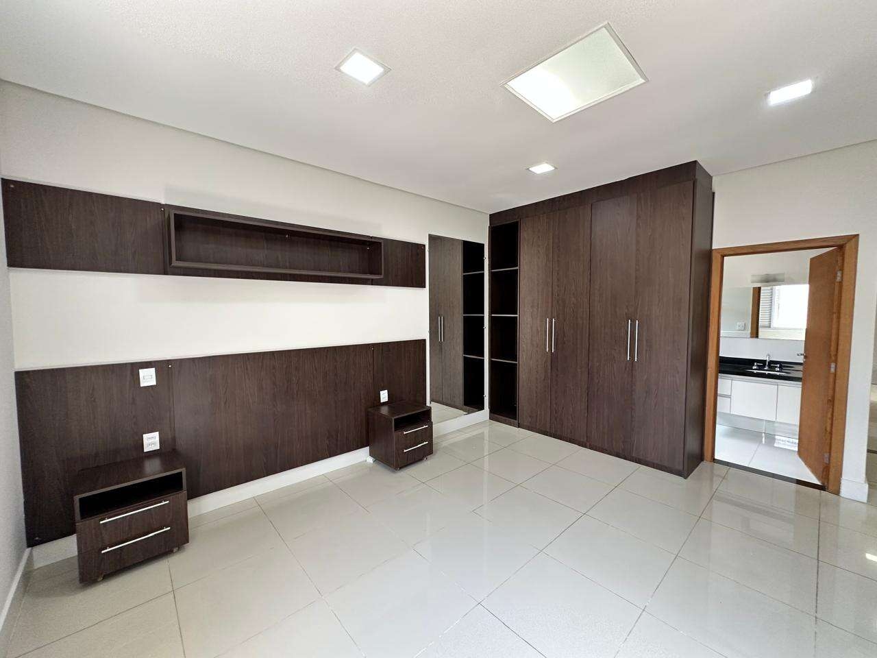 Casa para Comprar em Marília no bairro JARDIM FLORENÇA Casa para Comprar em Marília no bairro JARDIM FLORENÇA