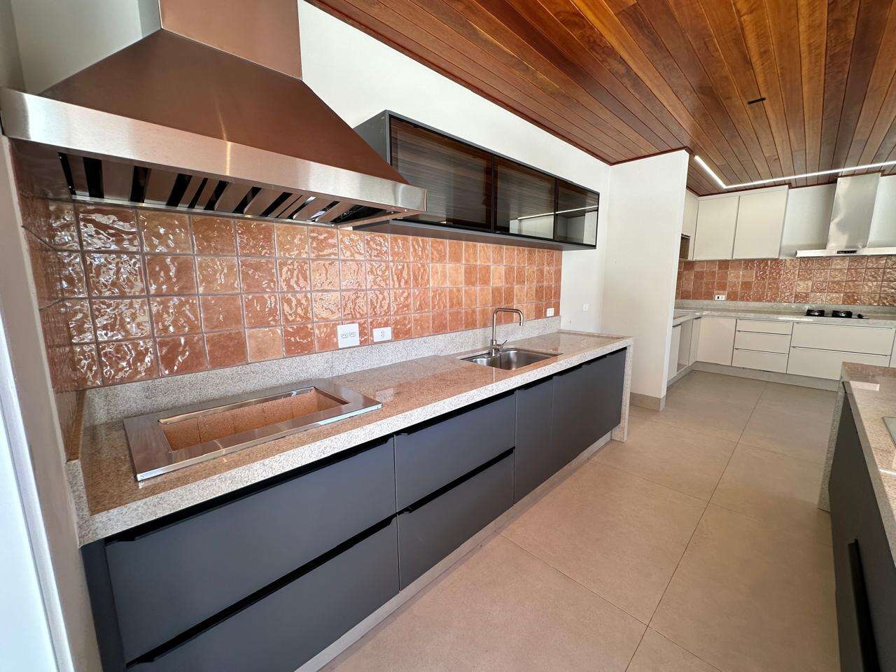 Sobrado para Comprar em Marília no bairro TERRAS DA FAZENDA Sobrado para Comprar em Marília no bairro TERRAS DA FAZENDA