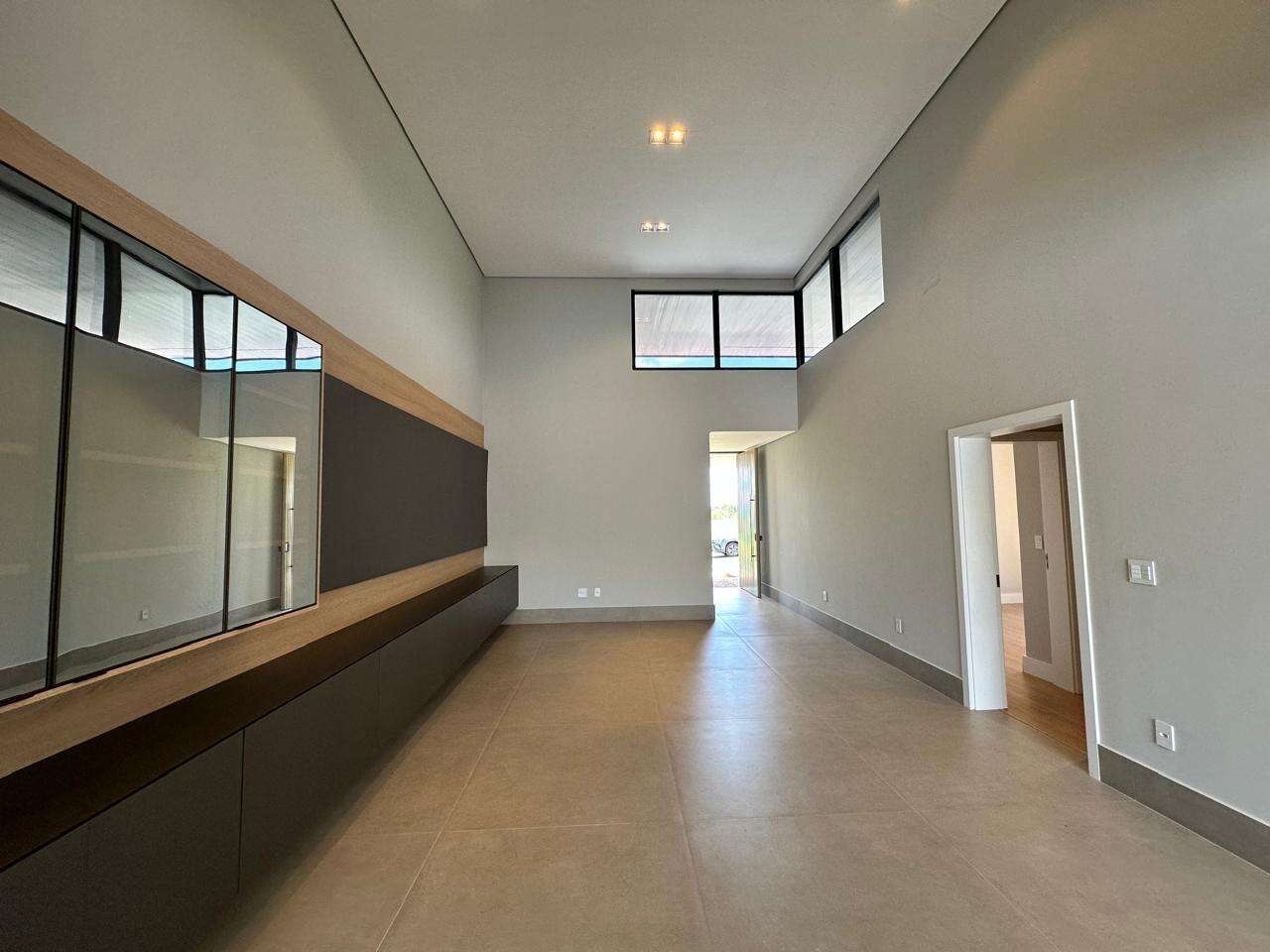 Casa para Comprar em Marília no bairro SILENZIO ESMERALDA Casa para Comprar em Marília no bairro SILENZIO ESMERALDA