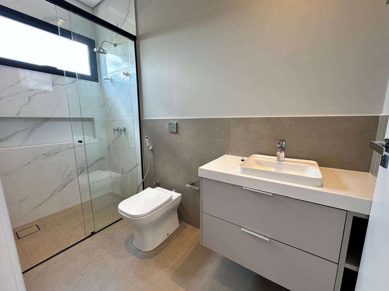 Casa para Comprar em Marília no bairro SILENZIO ESMERALDA Casa para Comprar em Marília no bairro SILENZIO ESMERALDA