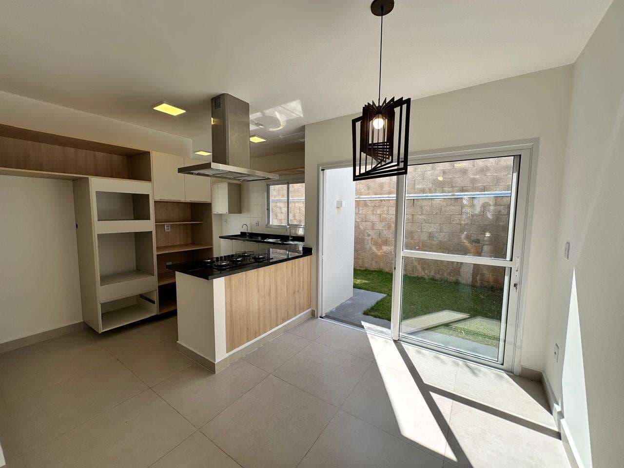 Casa Em Condomínio para Comprar em Marília no bairro JARDIM MARIA IZABEL