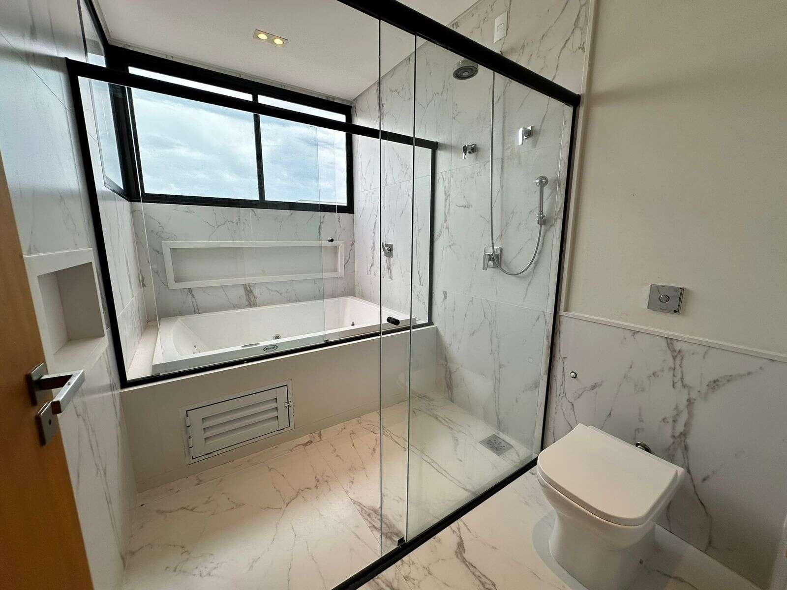 Casa Em Condomínio para Comprar em Marília no bairro TERRA DA FAZENDA Casa Em Condomínio para Comprar em Marília no bairro TERRA DA FAZENDA